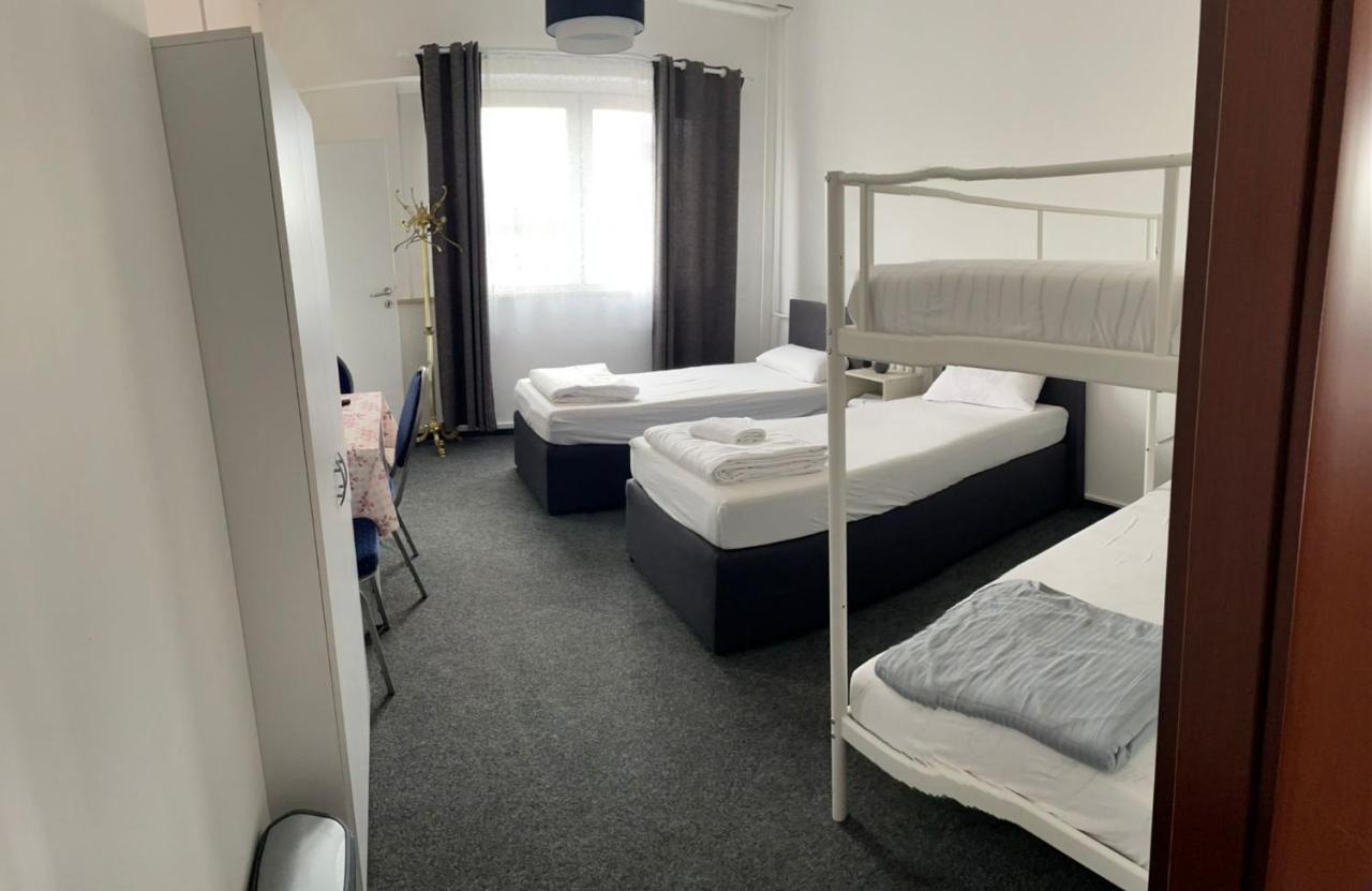 Pension - A2 Rothensee / Magdeburgo Esterno foto
